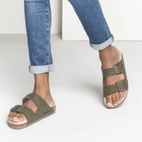 NWOT Birkenstock Arizona Wool Felt Khaki Sandal - Picture 3 of 10